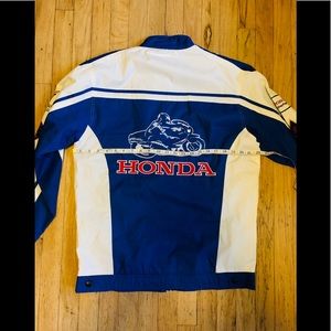 Men’s bike riding jacket.